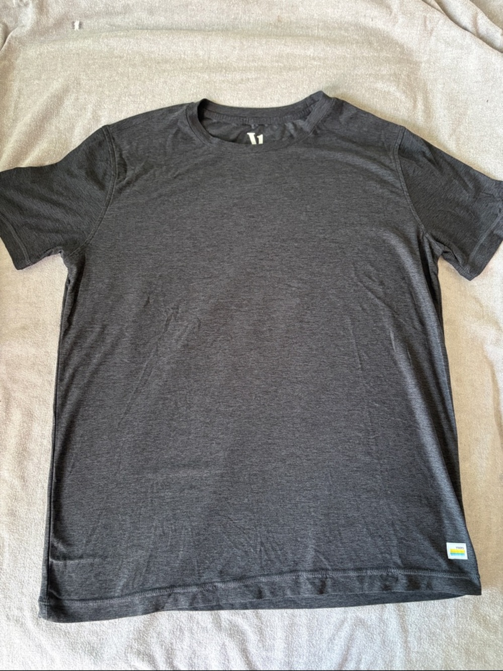 Vuori Short Sleeve Crew Tee - Charcoal